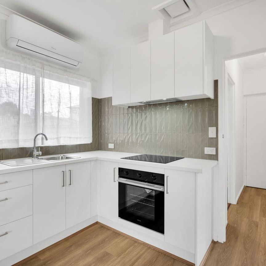 Easy-Care Unit Offering an Exceptional Lifestyle! - Photo 1