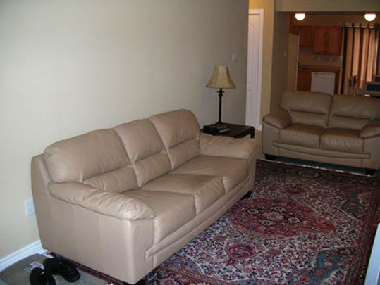 For Lease - 21 Raglan Street, Collingwood, Ontario - Photo 1