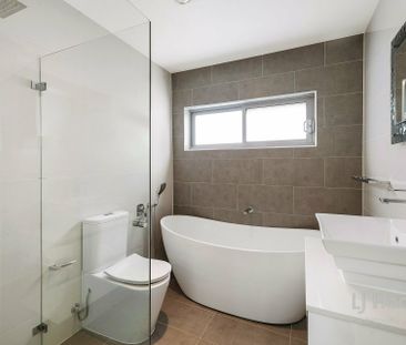 11A Wesley Street, Greenacre NSW - Photo 6