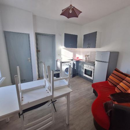 Location Appartement 2 pièces 25m² COGNAC 16100 - Photo 3