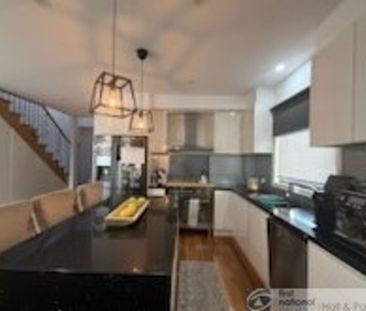 Beautiful Modern Home in Prime Noble Park Location - Photo 3