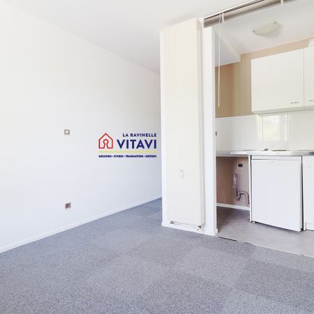 BRABOIS PROCHE FAC DE MEDECINE BEAU STUDIO DE 20 M2 AVEC EMPLACEMENT DE PARKING AERIEN - Photo 3