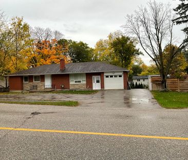 For Lease - 4365 7th Line Unit# Main Floor, Bradford West Gwillimbu... - Photo 1