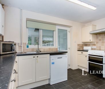 2 bedroom end of terrace to rent Bassett Close, CB4 - Photo 1