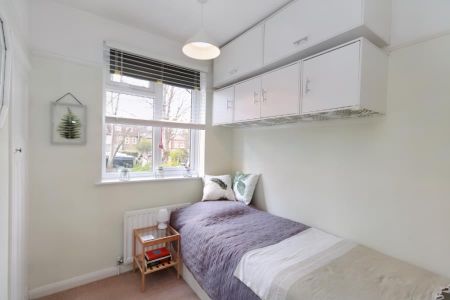 Gordon Road, Surbiton, KT5 - Photo 4