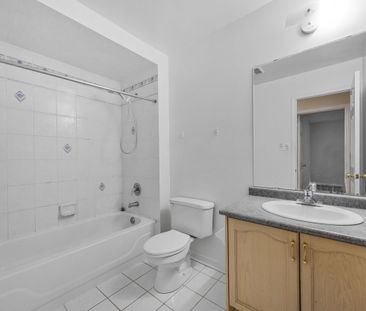 For Lease - 10 Ferris Street, Richmond Hill, Ontario - Photo 4