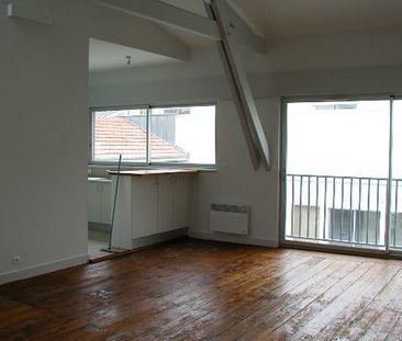 Location Appartement 4 pièces 97m² BORDEAUX 33000 - Photo 5