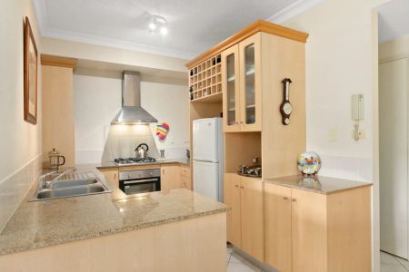 Resort style living close to the city - Photo 5