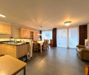 GELIJKVLOERS-APPARTEMENT MET GARAGE te TORHOUT - Foto 4