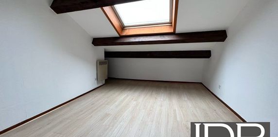 Beau 4/5 pièces au dernier étage - Photo 2