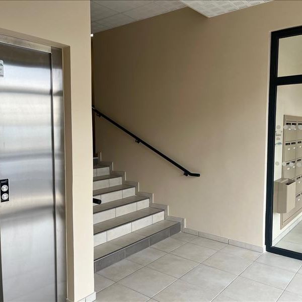 1 pièce - Meublé - 30,26 m² - RDC - Colocation non autorisée - Photo 1