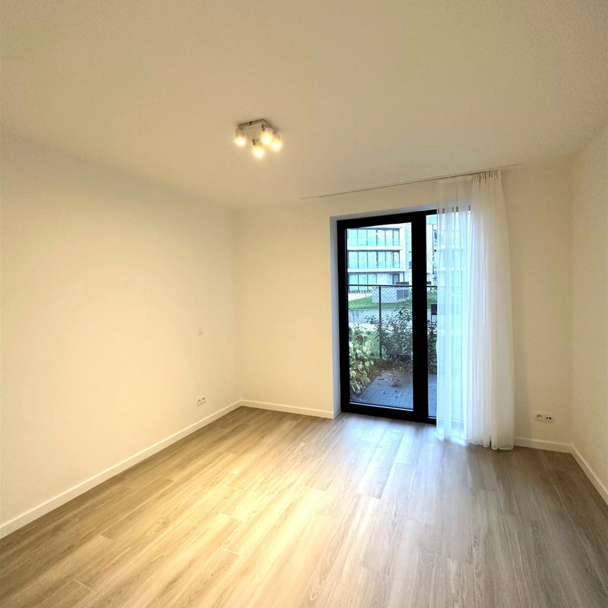 Appartement te huur - Photo 1