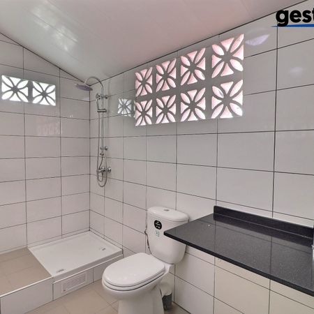 Location Appartement 1 pièce 44m² CAYENNE 97300 - Photo 4