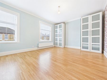 Edgar Road, Yiewsley, West Drayton, UB7 - Photo 3