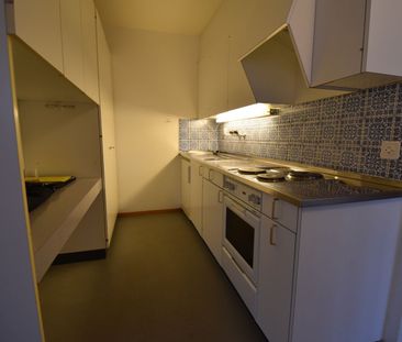 Schöne und helle 2.5 Zimmerwohnung Nähe Inselspital - Photo 4