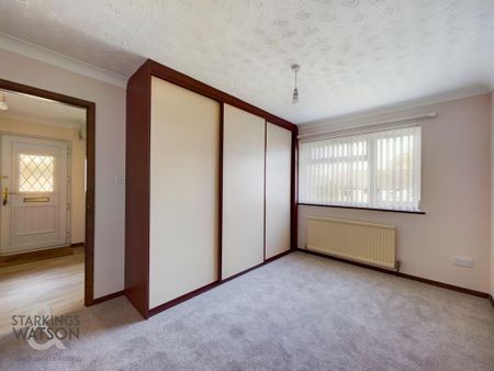 2 bedroom detached bungalow to rent - Photo 5