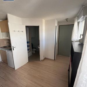 Location Appartement 1 pièce 19m² POITIERS 86000 - Photo 2