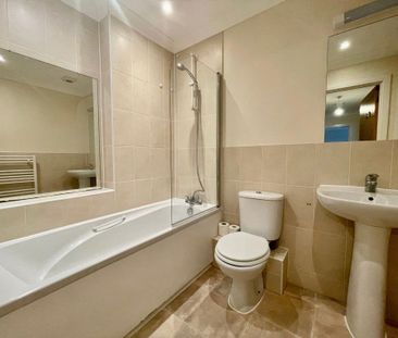 LANGLEY ROAD, BRANKSOME (P05073) - Photo 5