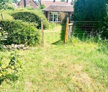 West End, So30 - Photo 1