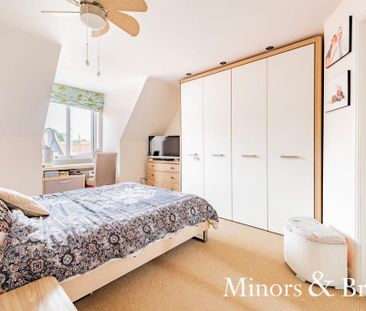 4 bedroom detached house to rent - Photo 6