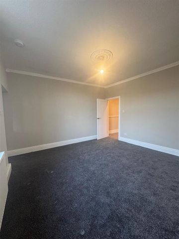 3 bed terraced house to rent in Church Street, Padiham, BB12 - Photo 5