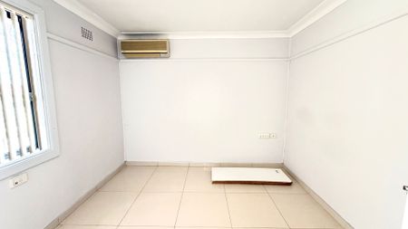 Spacious 3-Bedroom Home in a Quiet Location - Photo 4