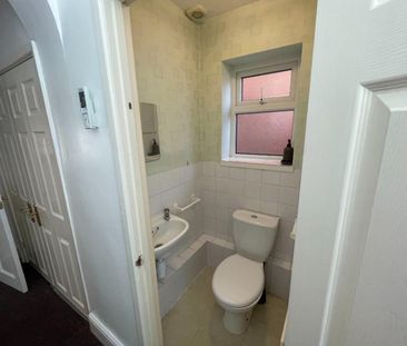 4 bedroom House To Let Total Size: 819 SQ FT - Photo 5