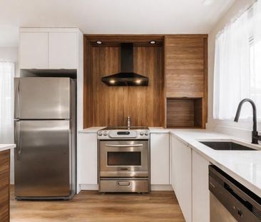 4½ Tranquille Rénové | WiFi, rangement et surveillance 24h - Photo 3