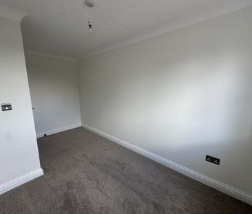 2 bedroom house to rent - Photo 1