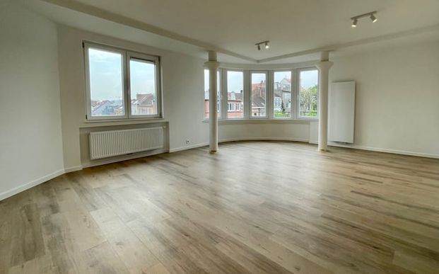 Appartement te huur - Foto 1