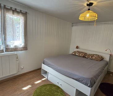 Location Appartement 2 pièces 56m² AUBAGNE 13400 - Photo 2