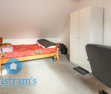 6 bed Detached House for Rent - Photo 5