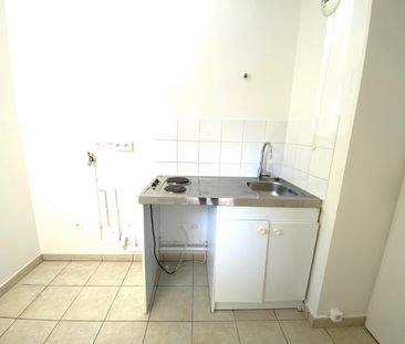 Location Appartement 2 pièces 49m² - Photo 2