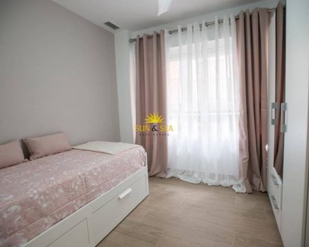 3-BEDROOM APARTMENT FOR RENT IN THE CENTER OF ALICANTE - Photo 3