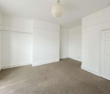 Cavendish Place, Eastbourne, BN21 - Photo 3