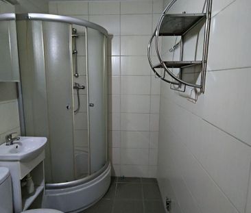 Małe, funkcjonalne mieszkanie - Фото 6