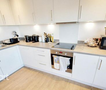 2 bedroom apartment to rent - Photo 6