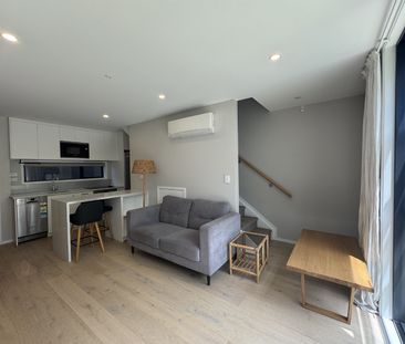 28 Koro Lane, Mangere Bridge - Photo 3