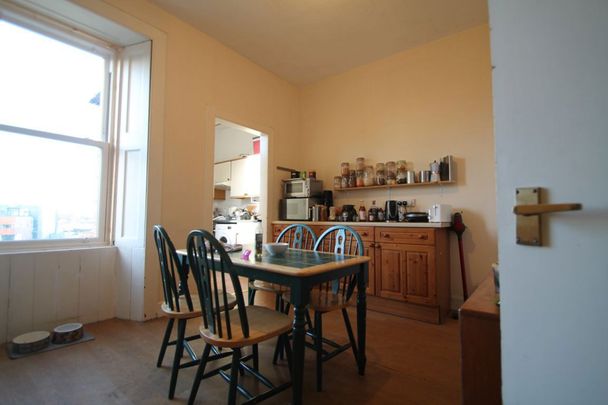 Edinburgh, Edinburgh - Photo 1