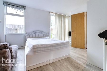 1 bedroom in a house share to rent - Photo 5