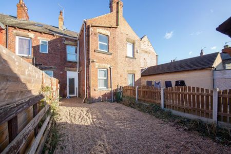 1 bedroom terraced house to rent - Photo 5