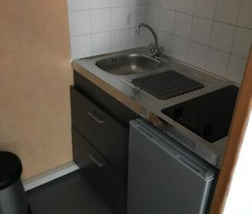 Location Appartement 1 pièce 21m² POITIERS 86000 - Photo 2