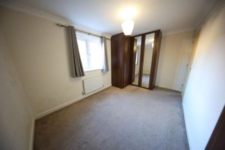 2 bedroom maisonette to rent - Photo 4
