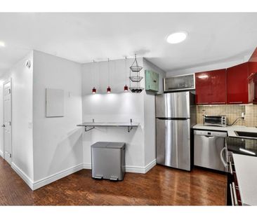 1254 Rue Saint Marc condo — Montréal, QC (3-Bedroom) - 3 Bedroom - Photo 1