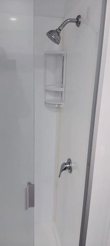 Central Auckland studio apartment Oasis with Pool! - Photo 2