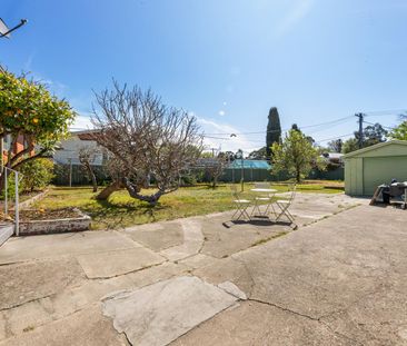 126 Goyder Street, Narrabundah ACT 2604 - House For Rent - $1,000 |... - Photo 2