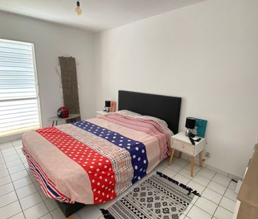Location Appartement 3 pièces 58m² STE ROSE 97115 - Photo 5