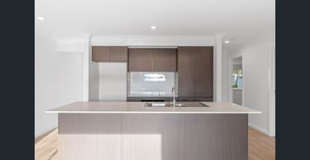 Brand New Family Home - Photo 2