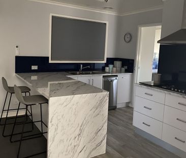 2 Bedroom Gem in the heart of Morwell - Photo 4
