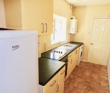 2 bedroom house to rent - Photo 2